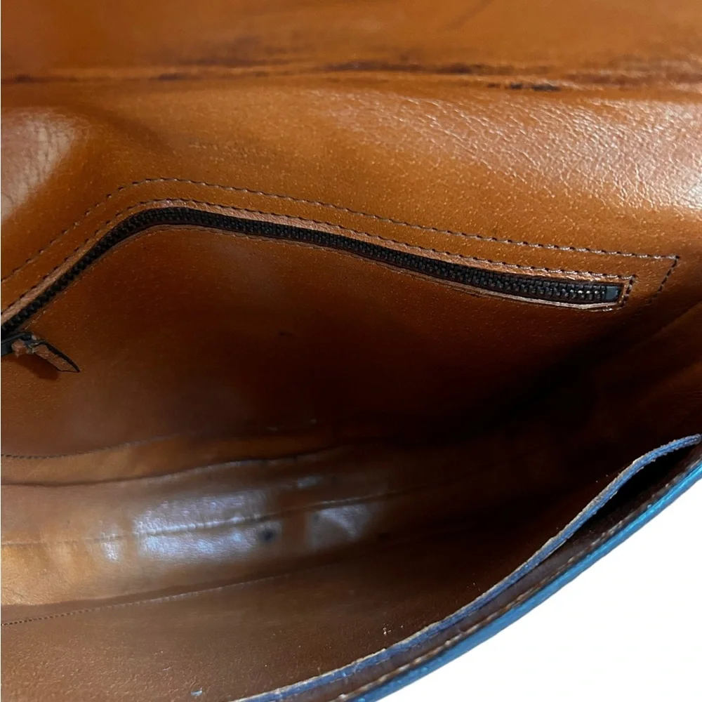 Louis Vuitton Chantilly Crossbody Bag - Picture 11 of 16